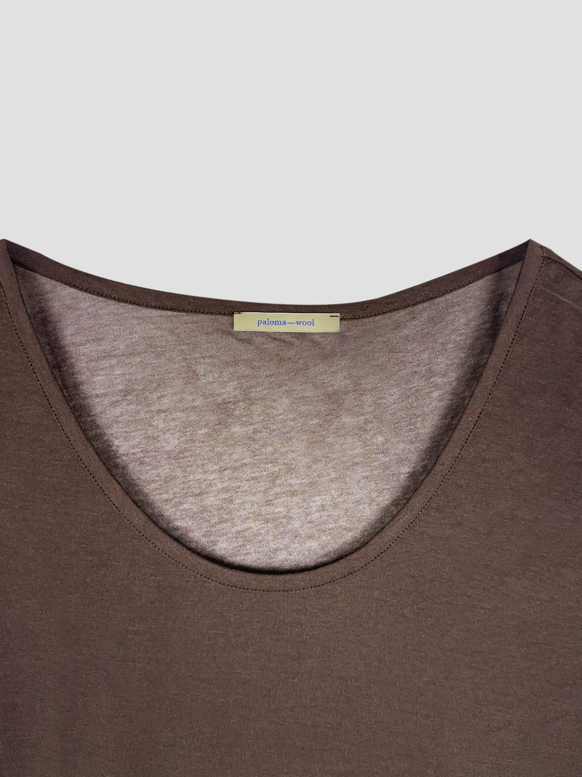 Nela t-shirt