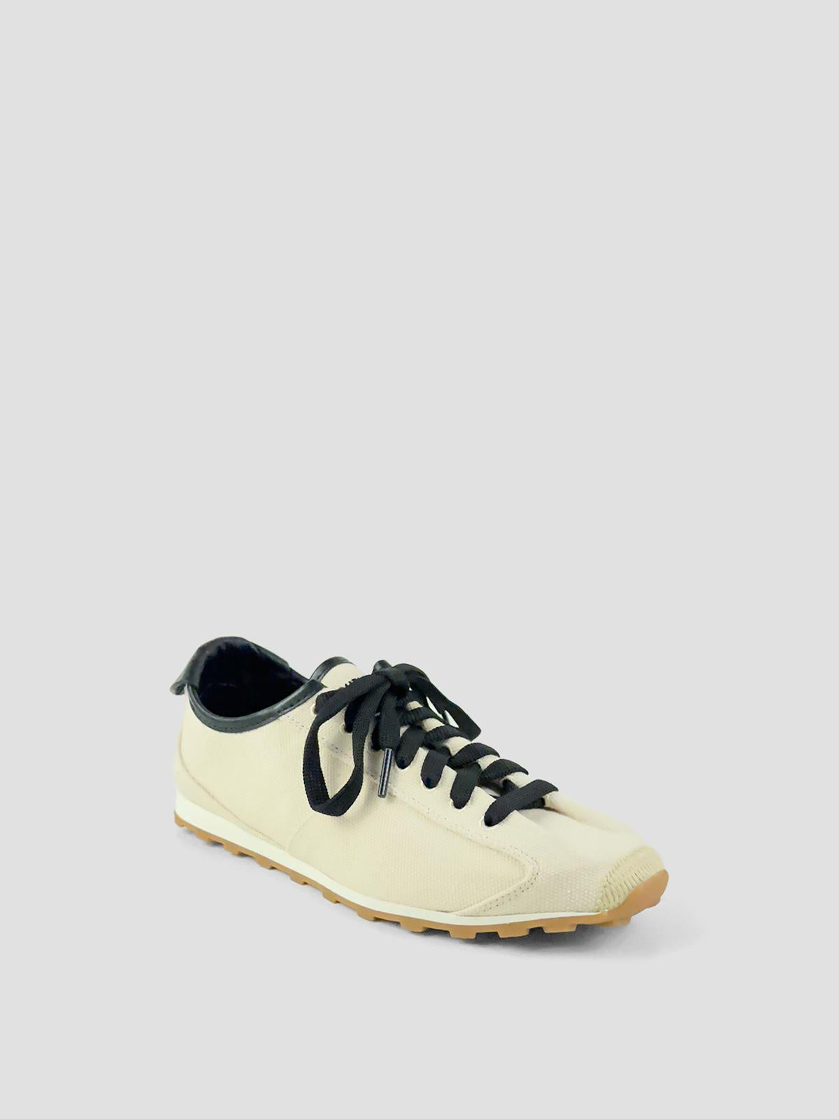 Les tennis
