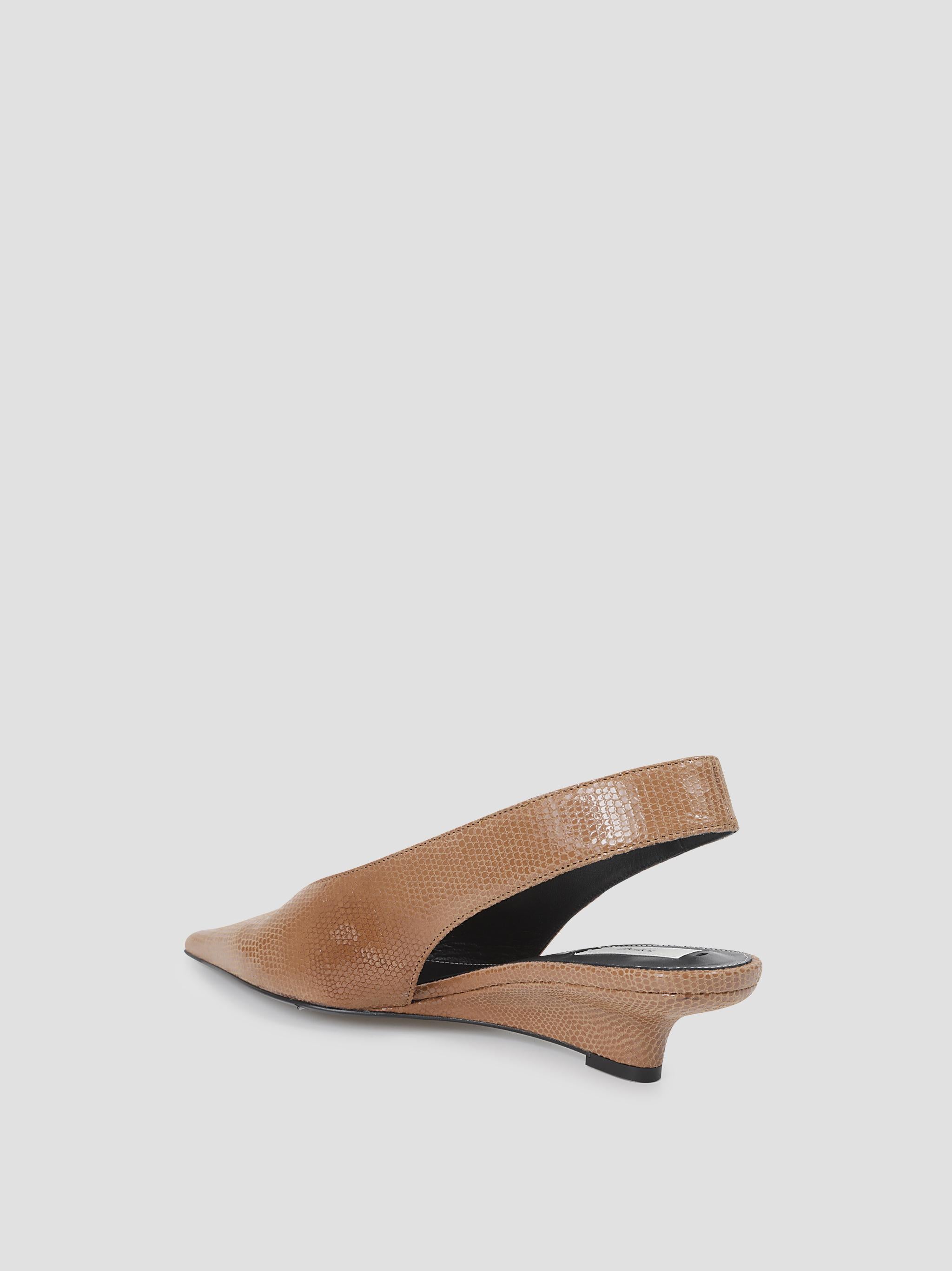 Wedge heel lizard-embossed slingbacks