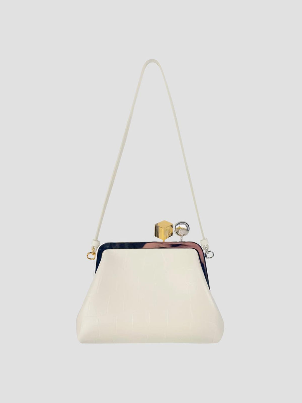 Jacquemus Le berlingot in white