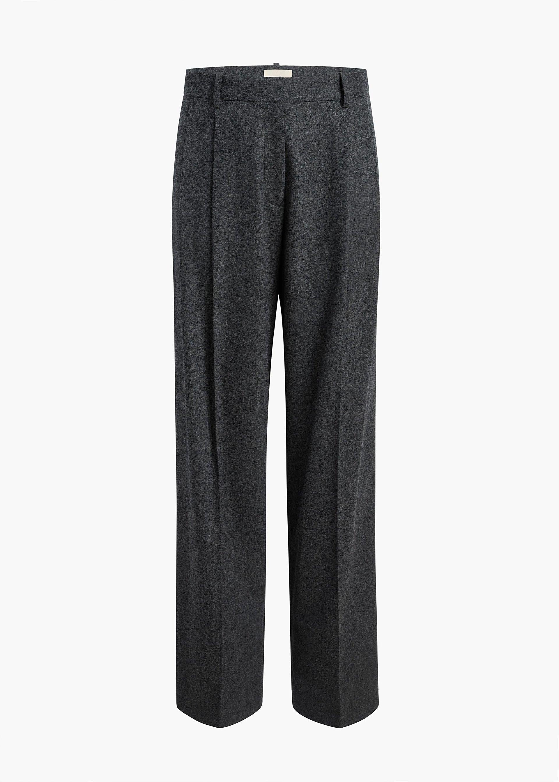 August pant