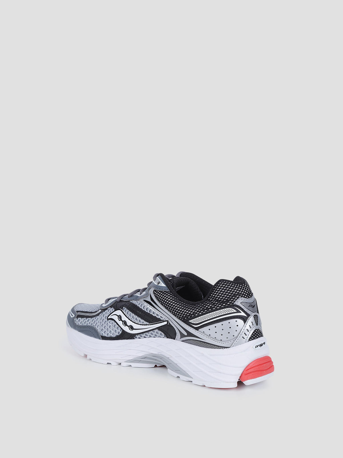 Progrid omni 9 matte sneakers