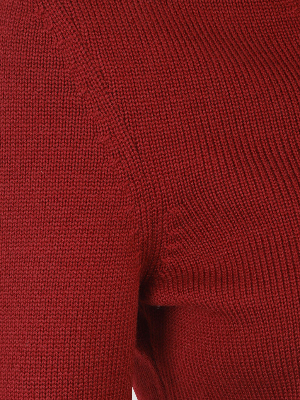 Triangle floating knit v-neck