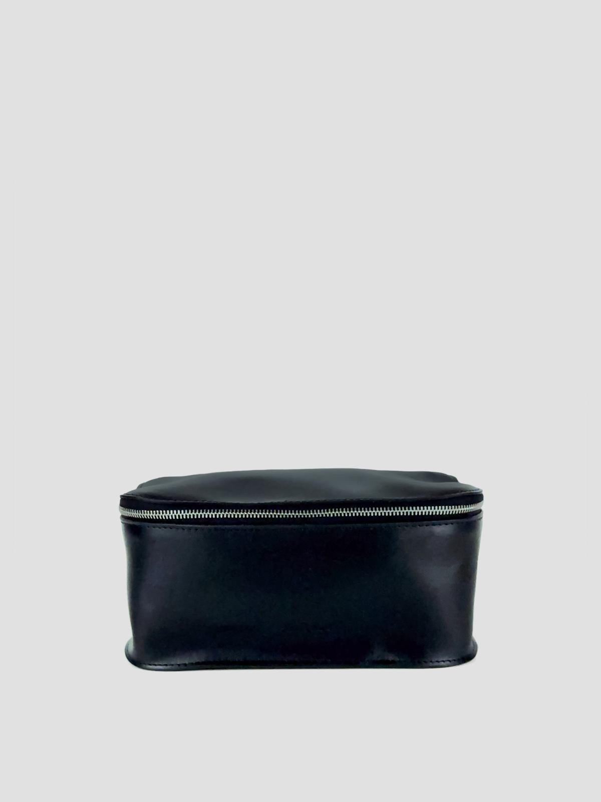 Medium beauty bag