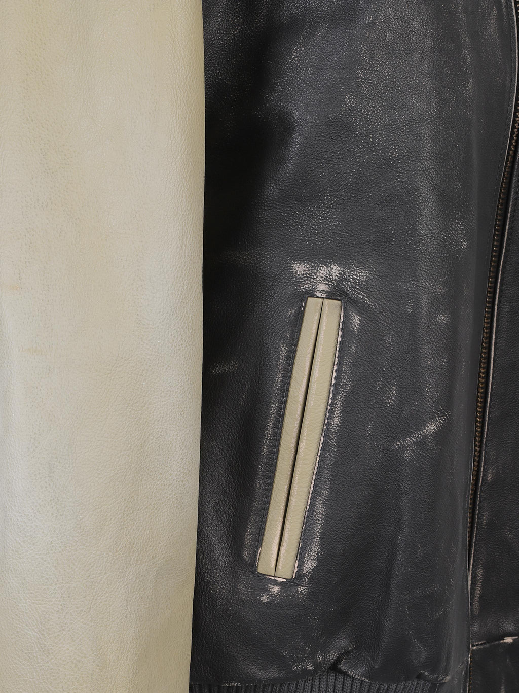 Duranimal leather bomber